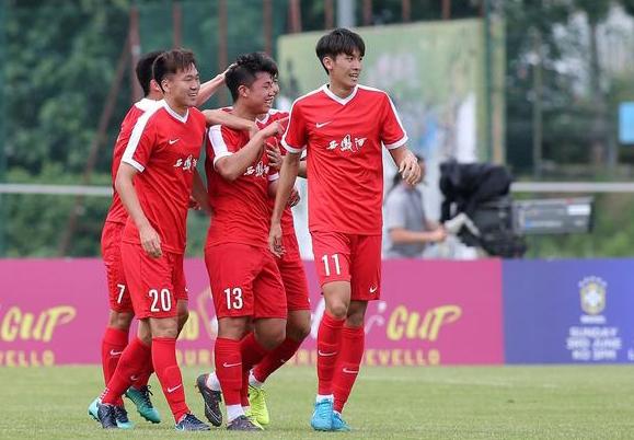  特鲁瓦青春风暴来袭 U21小将包办三球  